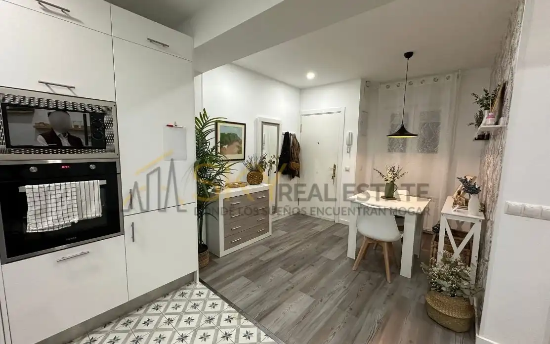 Exterior view of Flat for sale in Madrid  with Air Conditioner and Heating
