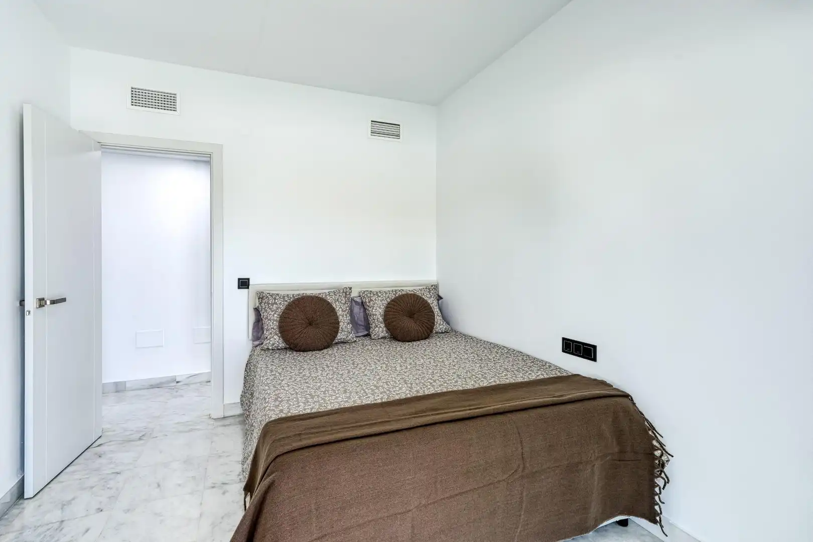 Habitación de Casa o chalet en venta en Mijas con Aire acondicionado, Calefacción y Terraza
