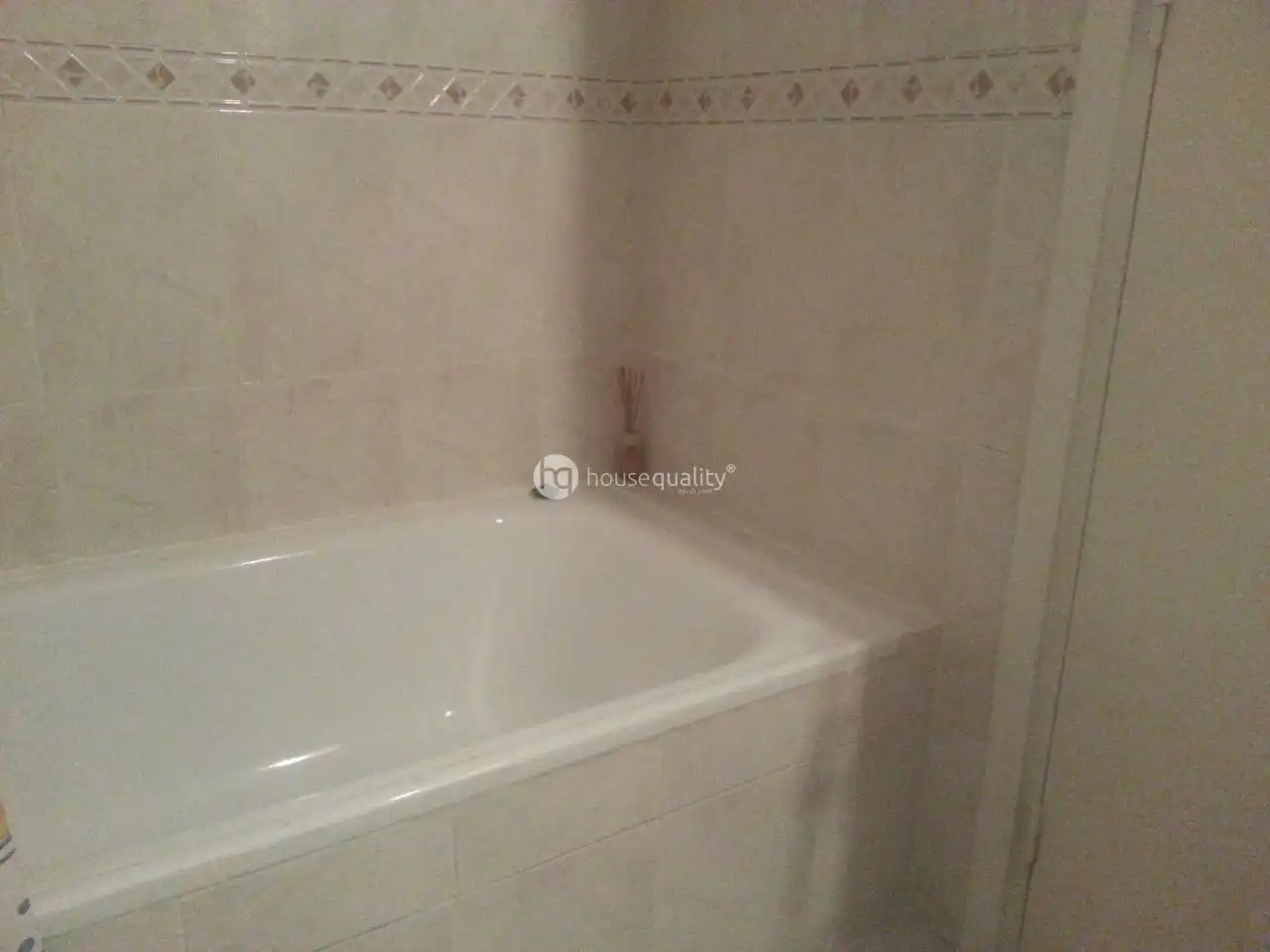 Bathroom of Flat for sale in Barcelona  with Air Conditioner and Parquet flooring