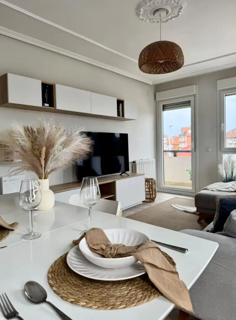 Sala de estar de Piso en venta en Noja con Calefacción y Terraza