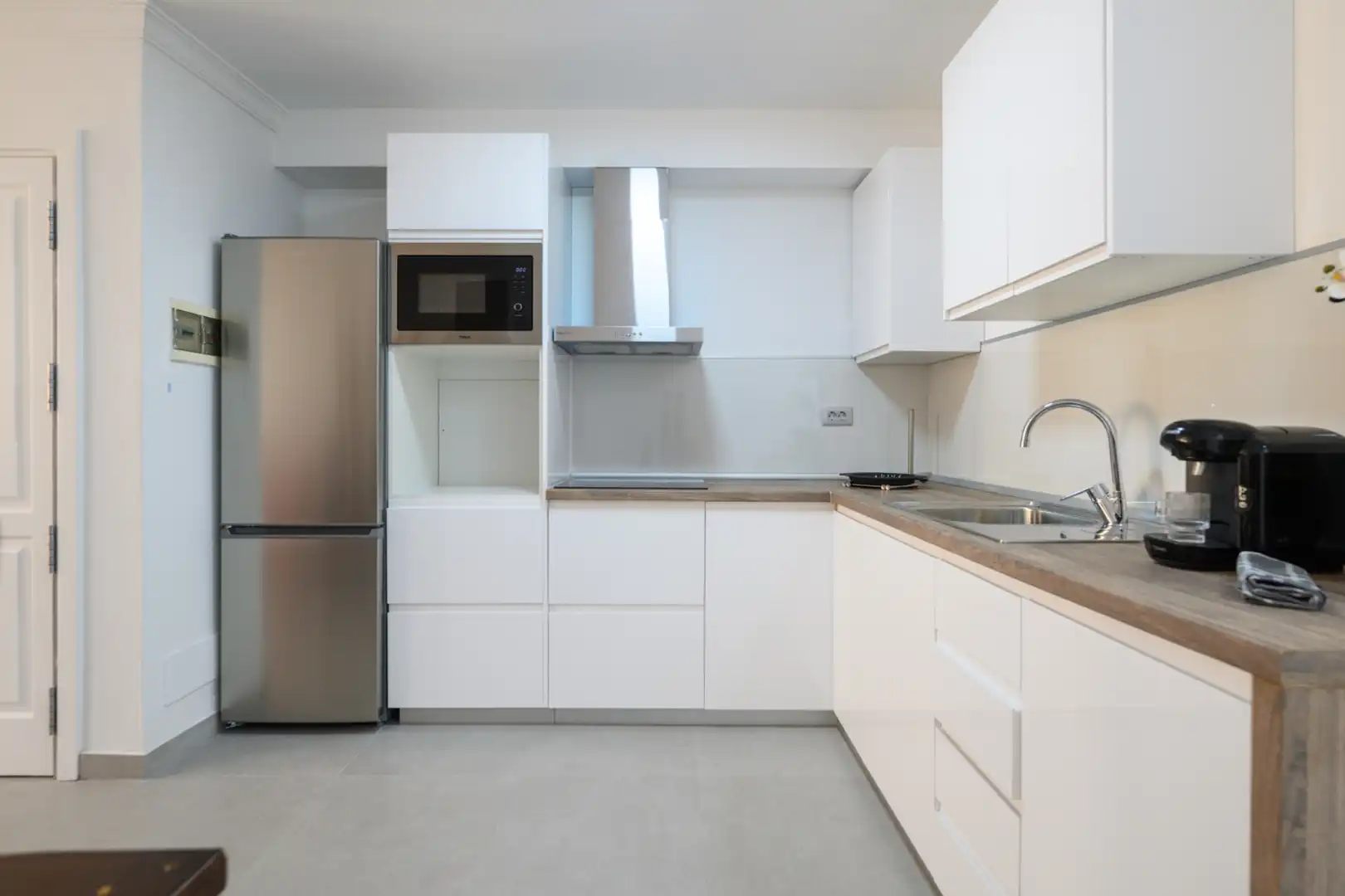Cocina de Apartamento de alquiler en San Bartolomé de Tirajana con Aire acondicionado, Amueblado y Lavadora