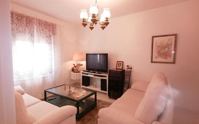 Living room of House or chalet for sale in Villarrubia de Santiago  with Heating, Storage room and Balcony