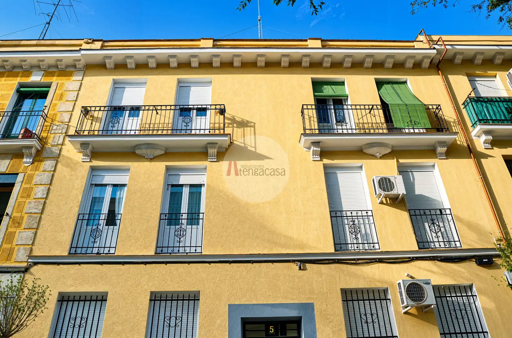 Exterior view of Flat for rent in Madrid  with Air Conditioner, Heating and Washing machine