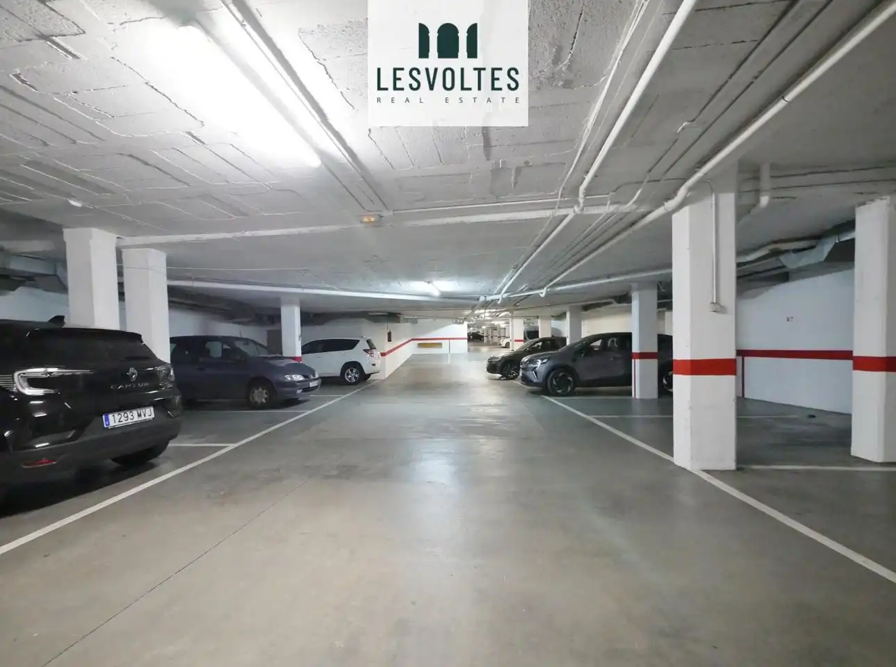 Parking for sale in calle de la Tarongeta, imagen 9
