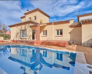 Piscina de Casa adosada en venda en Mont-roig del Camp amb Jardí privat, Terrassa i Piscina