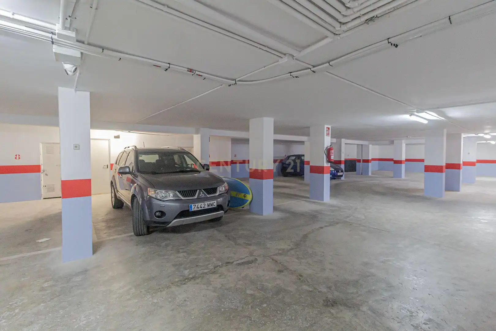 Aparcament de Apartament en venda en Calpe / Calp amb Aire condicionat i Piscina comunitària