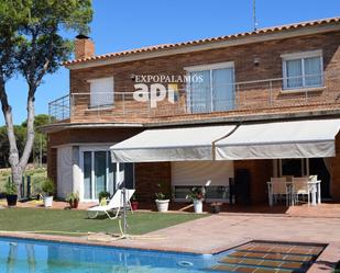 Vista exterior de Casa o xalet en venda en Palamós amb Aire condicionat, Calefacció i Piscina