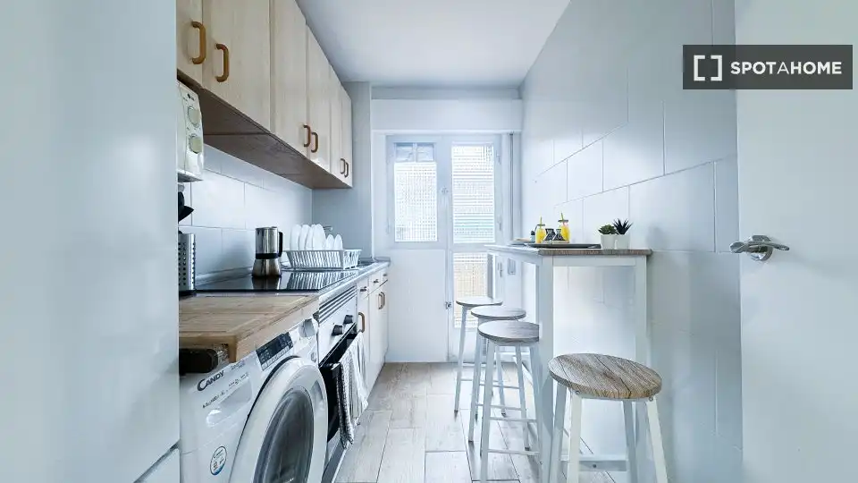 Kitchen of Flat for share in Getafe  with Air Conditioner, Terrace and Furnished