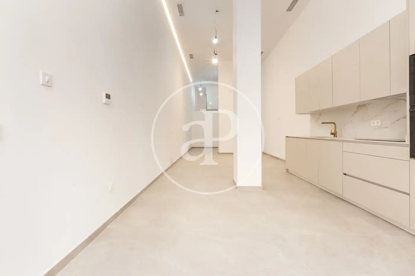 Piso en venta en Valencia con Aire acondicionado, Calefacción y Trastero