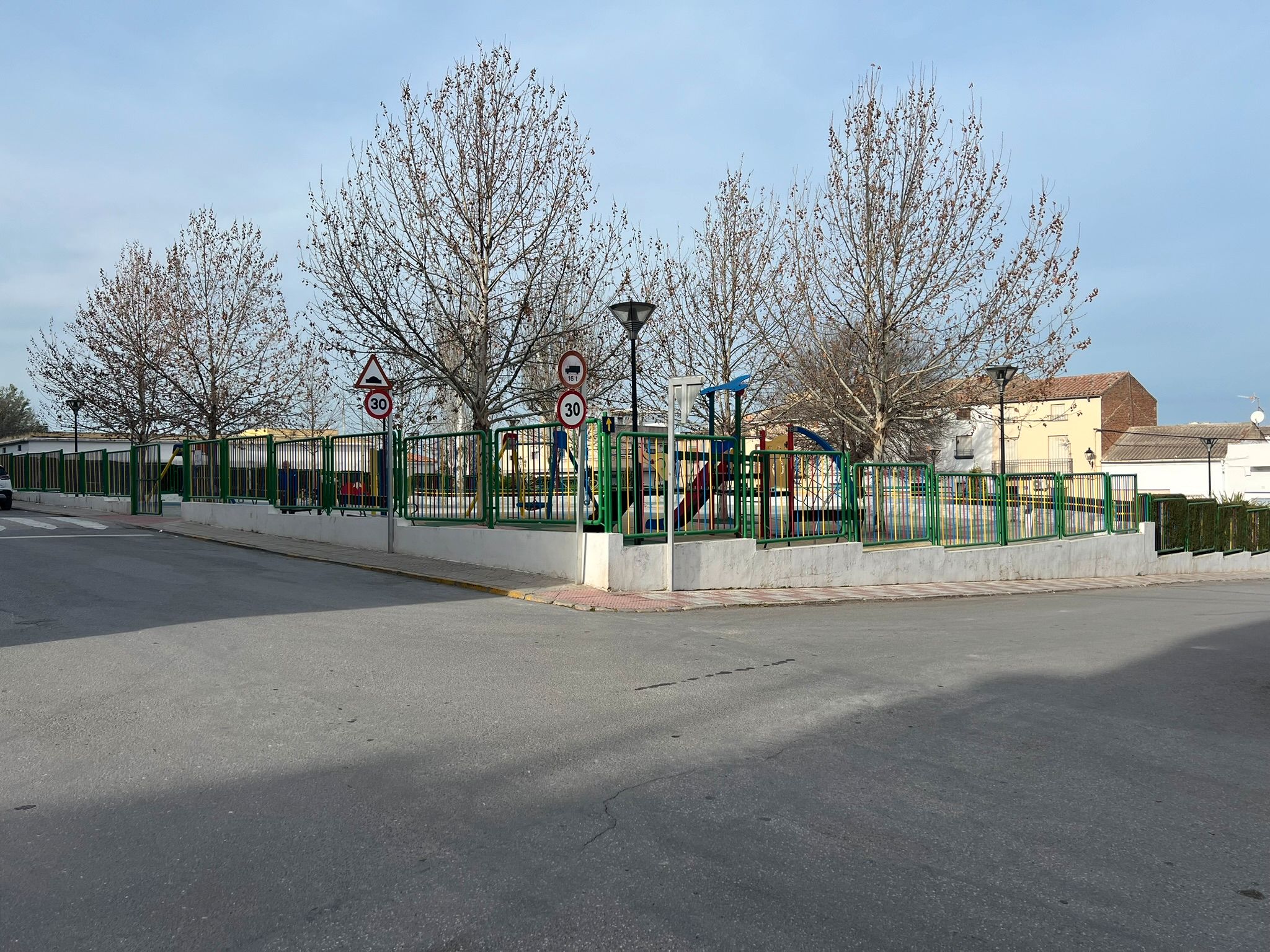 Vista exterior de Casa o xalet en venda en Torredelcampo