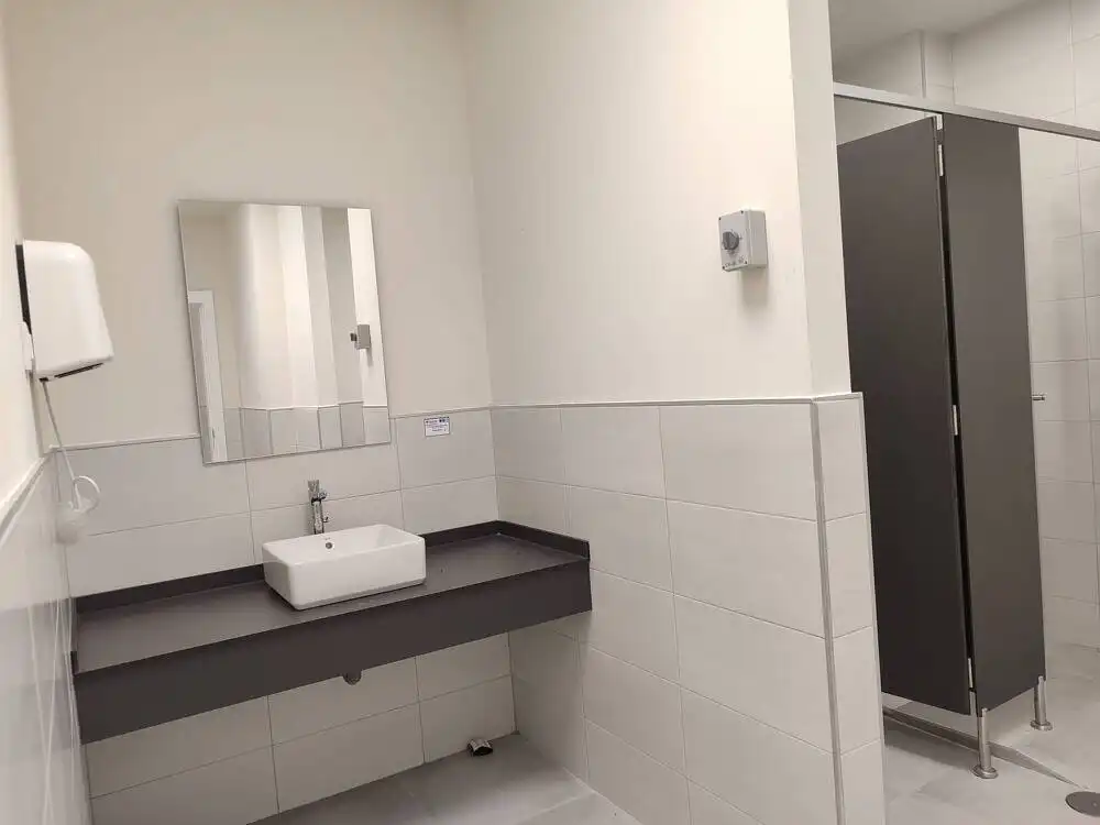 Bathroom of Industrial buildings for rent in Azuqueca de Henares