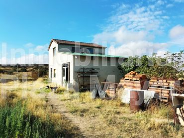 Casa rústica en venta en Villamayor