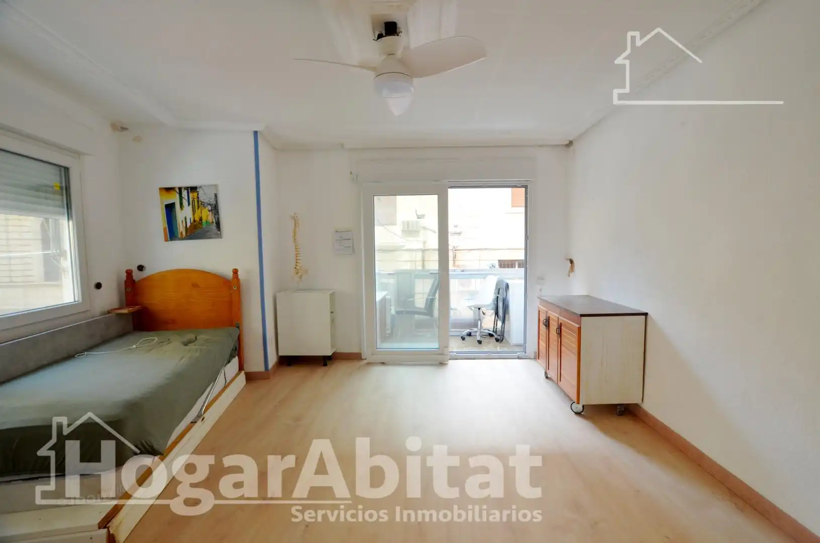 Habitación de Piso en venta en Alicante / Alacant con Amueblado y Balcón