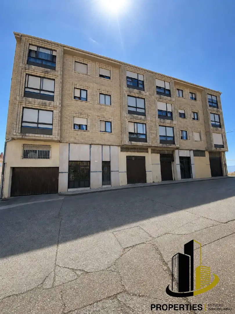 Business premises to rent in Guijuelo