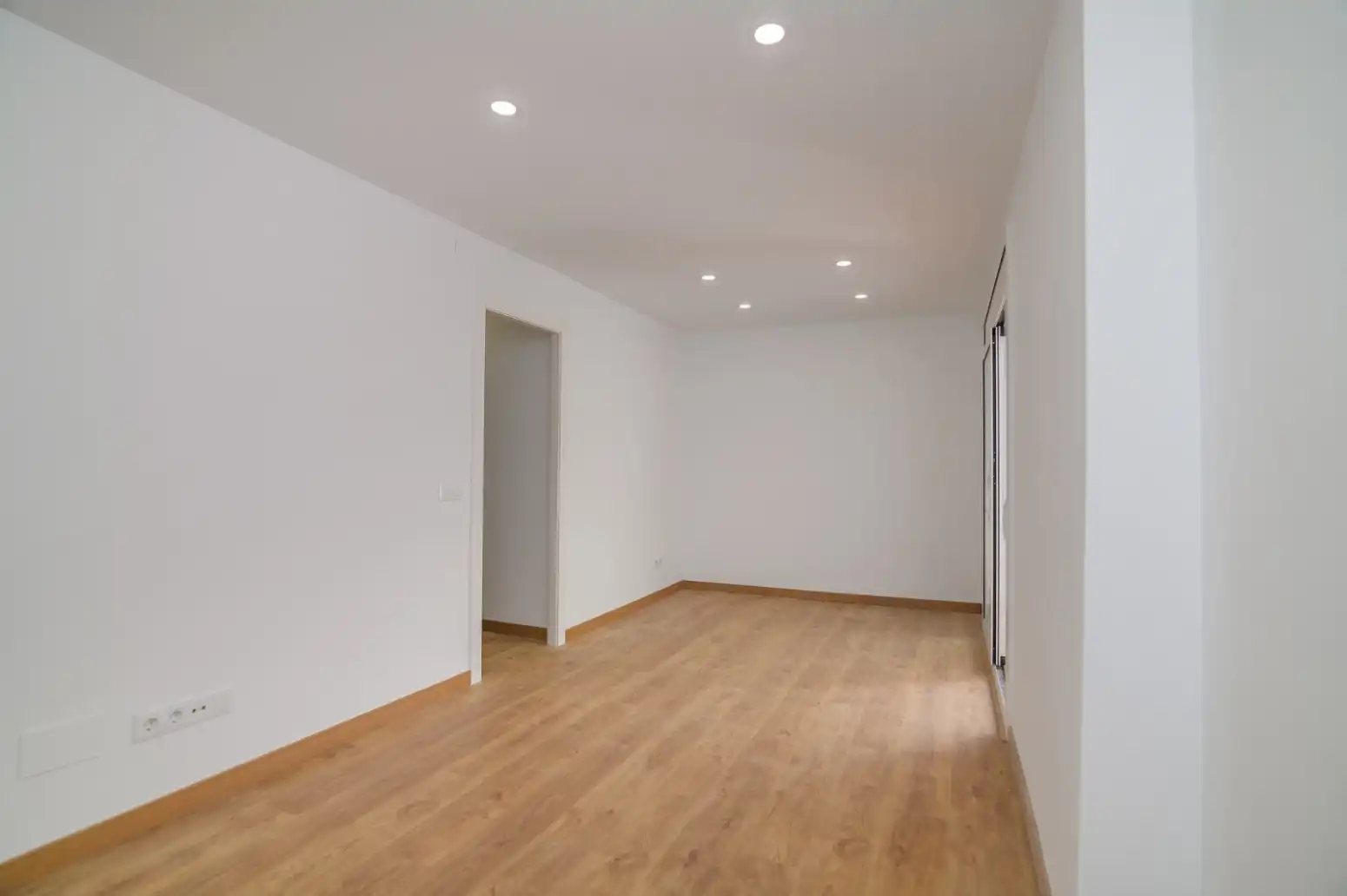 Flat for sale in Sant Boi de Llobregat  with Parquet flooring