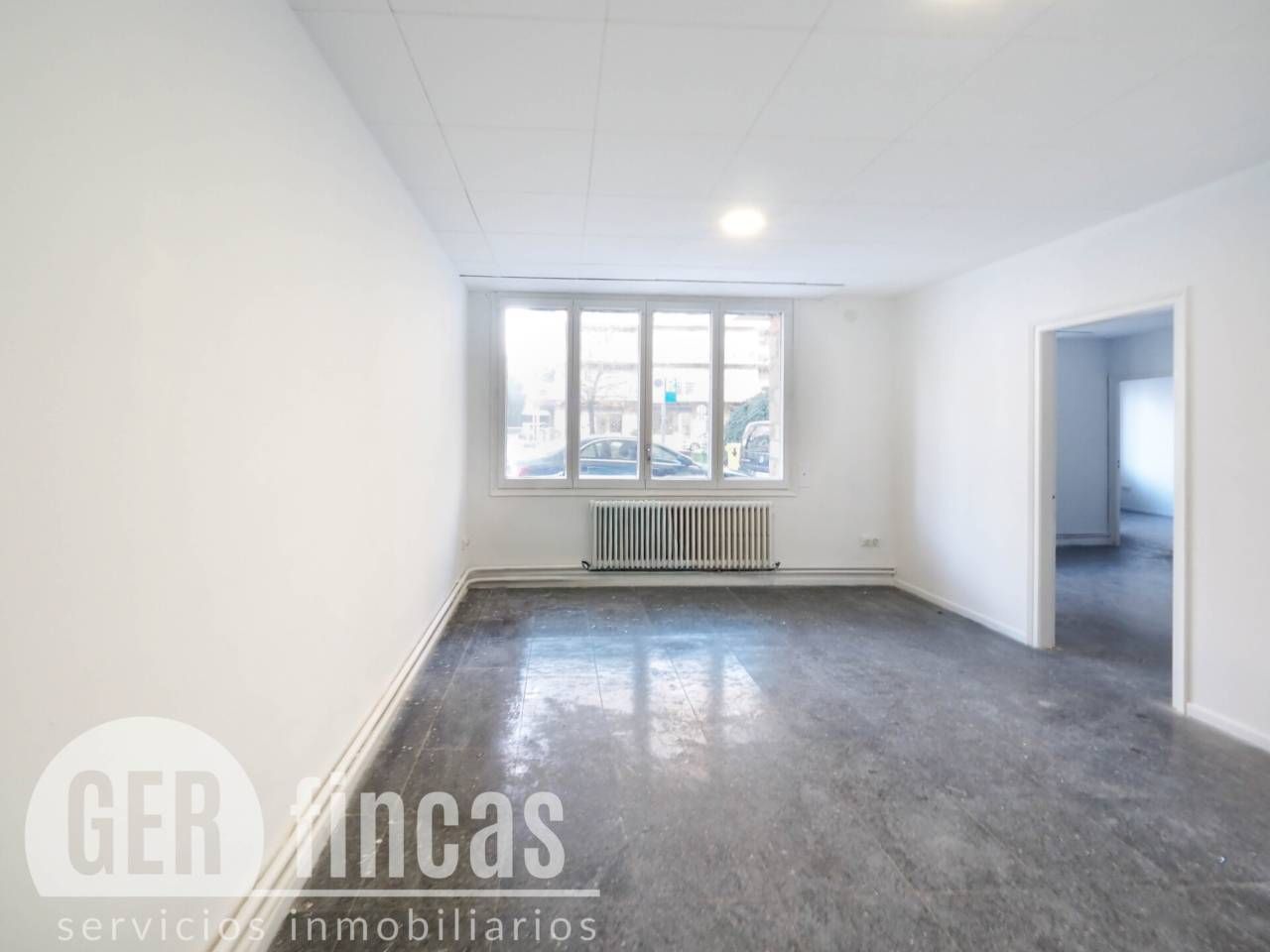 Office to rent in Plaza Josep Freixa i Argemí, Ca n'Aurell, Ponent