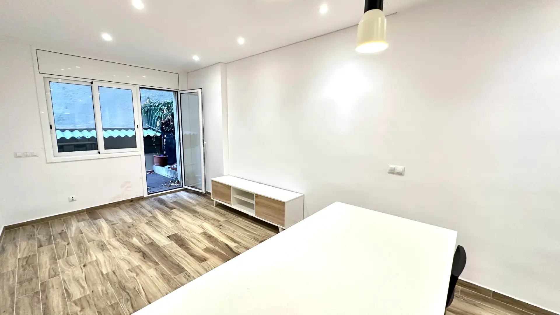 Habitación de Planta baja en venta en Barcelona con Aire acondicionado, Calefacción y Parquet