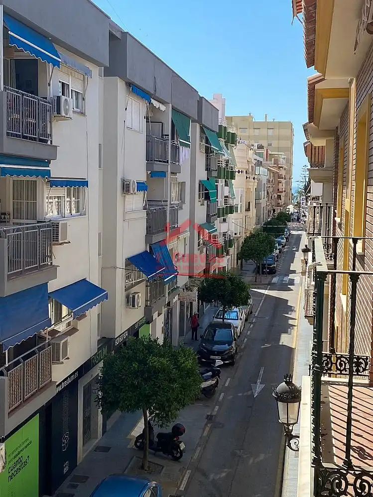 Vista exterior de Apartament en venda en Vélez-Málaga amb Aire condicionat, Calefacció i Terrassa