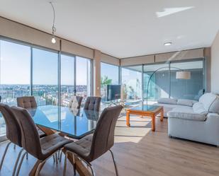 Sala d'estar de Àtic en venda en  Córdoba Capital amb Aire condicionat, Calefacció i Terrassa