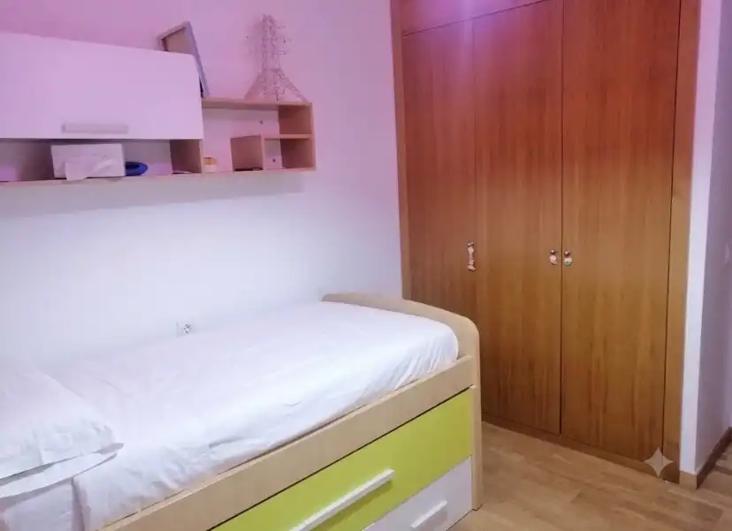 Dormitori de Pis en venda en Ciudad Real amb Aire condicionat, Calefacció i Jardí privat