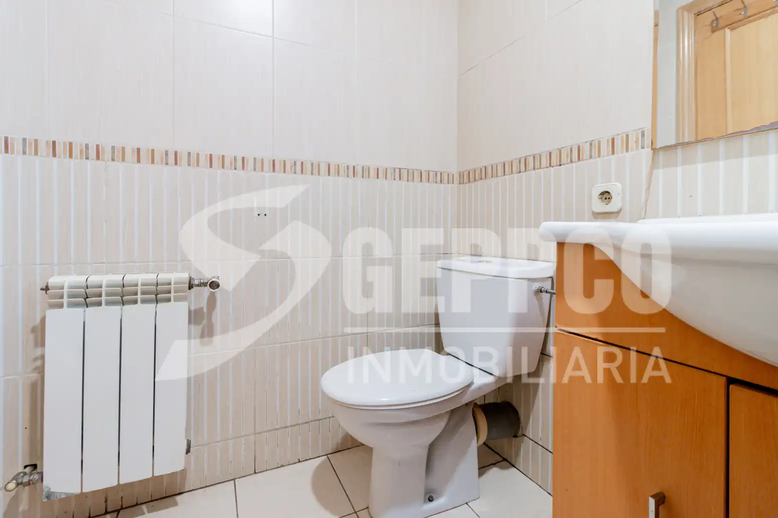 Bathroom of Flat for sale in Alcalá de Henares  with Heating and Terrace