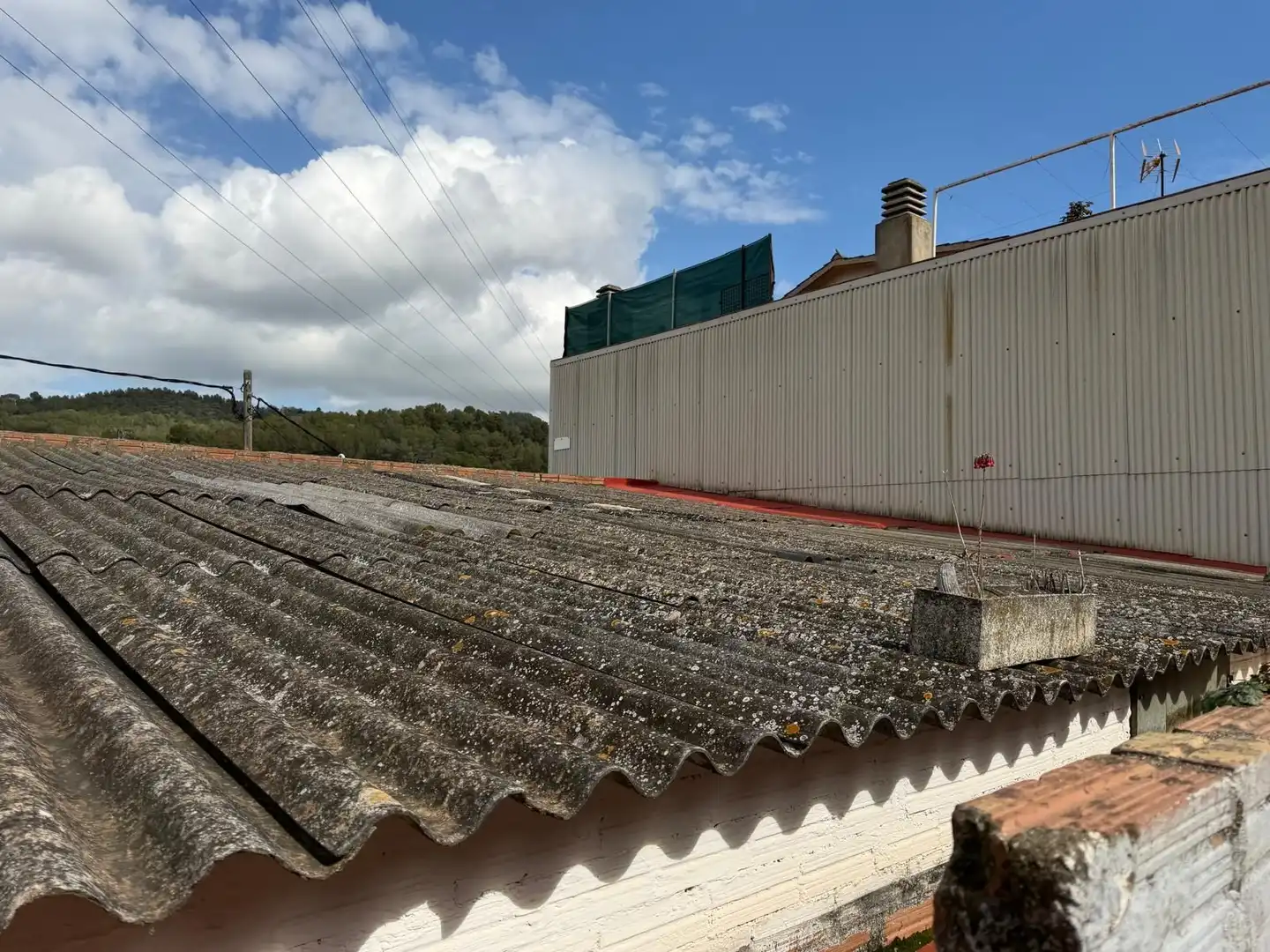 Vista exterior de Casa o xalet en venda en Gavà amb Jardí privat