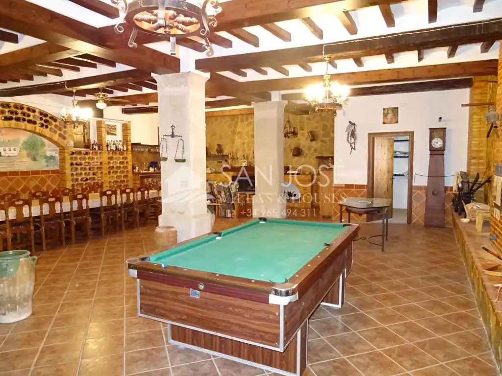 Villa mit Garten zum Verkauf in Aspe Centro, imagen 2