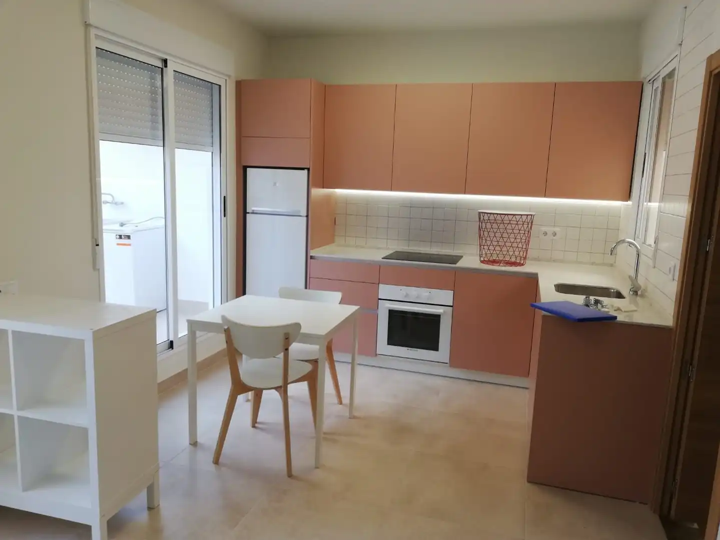 Küche von Dachboden zur Miete in Murcia mit Klimaanlage, Heizung und Terrasse