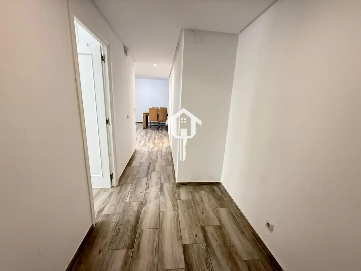 Flat for sale in Alicante / Alacant  with Air Conditioner and Furnished