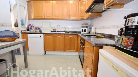 Foto 5 de Piso en venta en Avenida Reyes Católicos, Alginet, Valencia