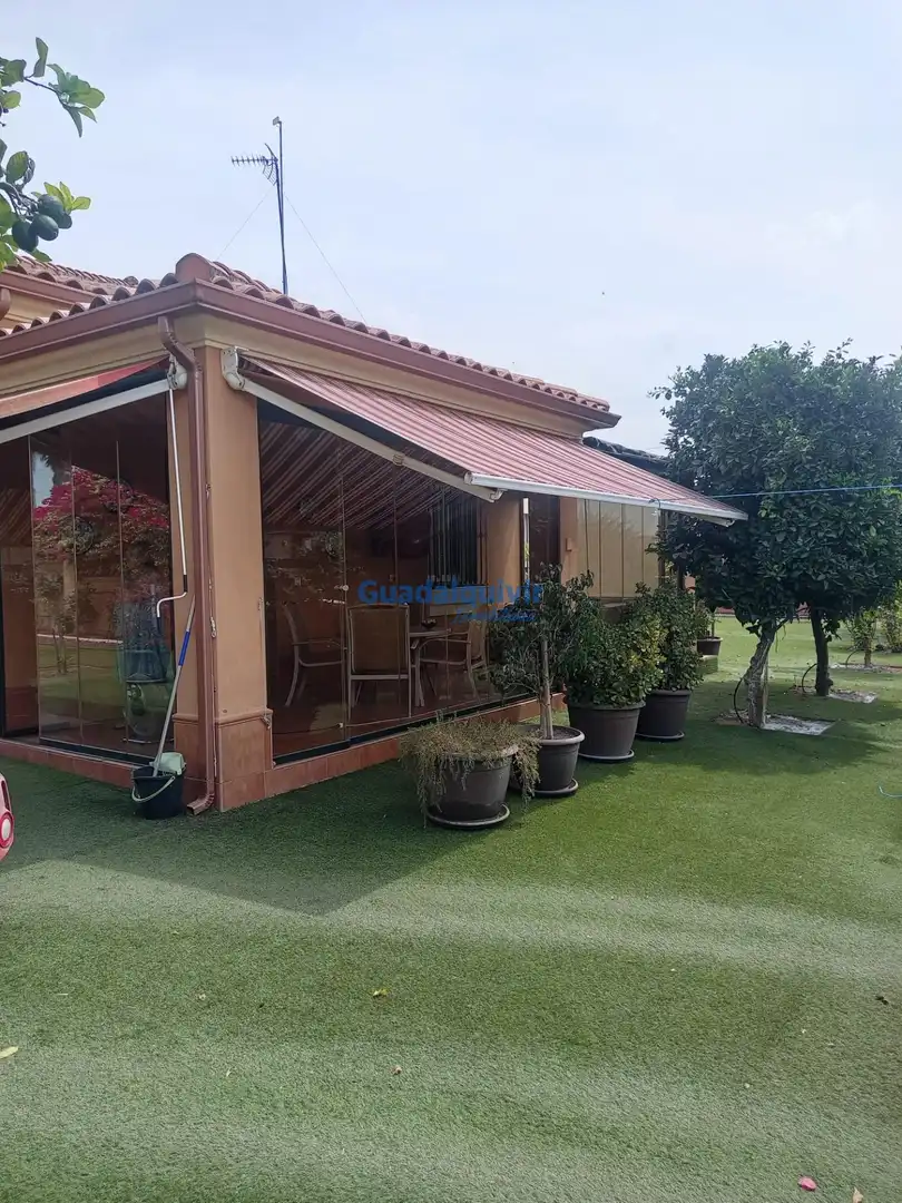 Villa con piscina in vendita a Entrenúcleos, imagen 70