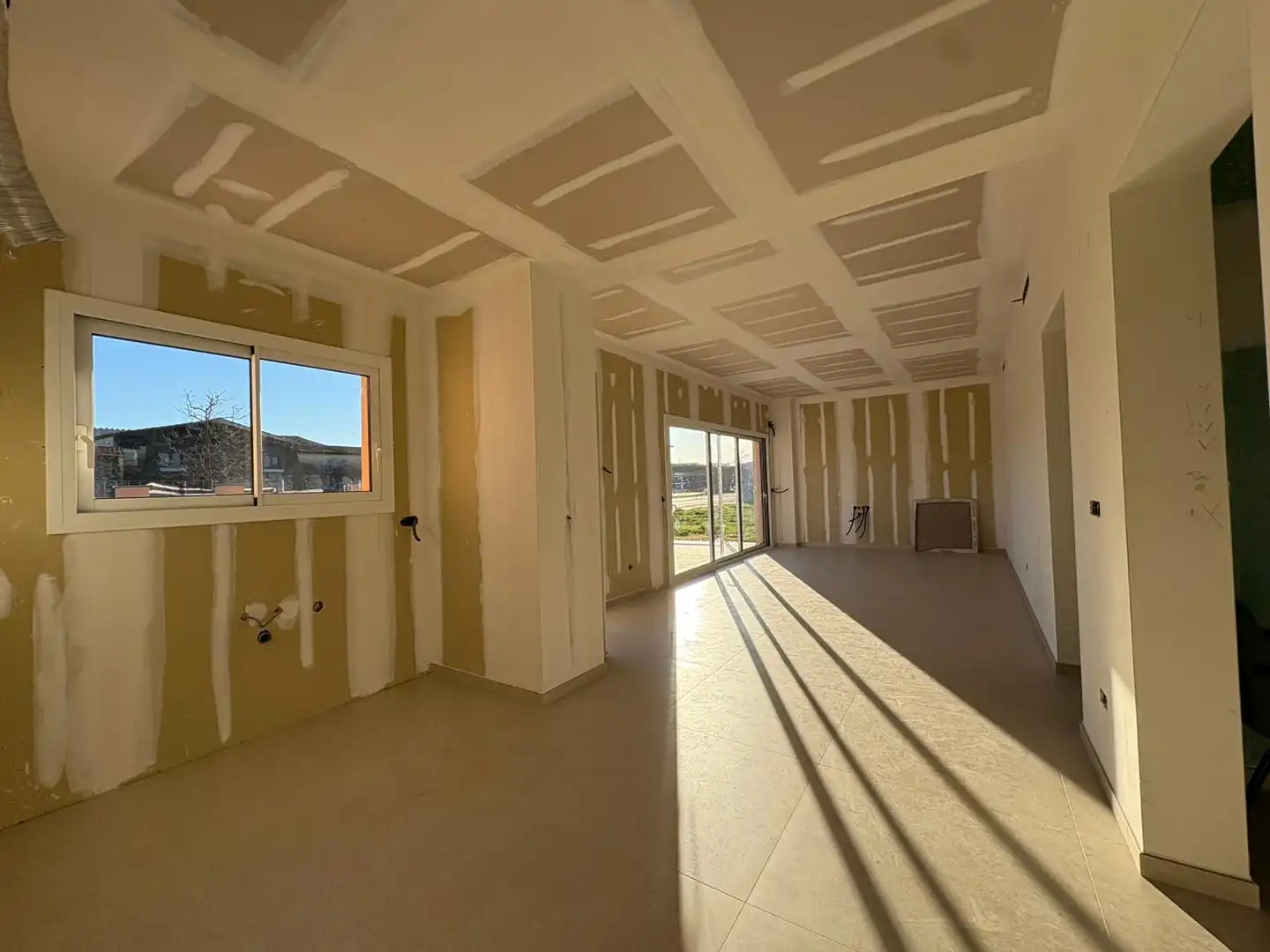 Houses for sale in Vilamacolum  with Air Conditioner, Heating and Private garden