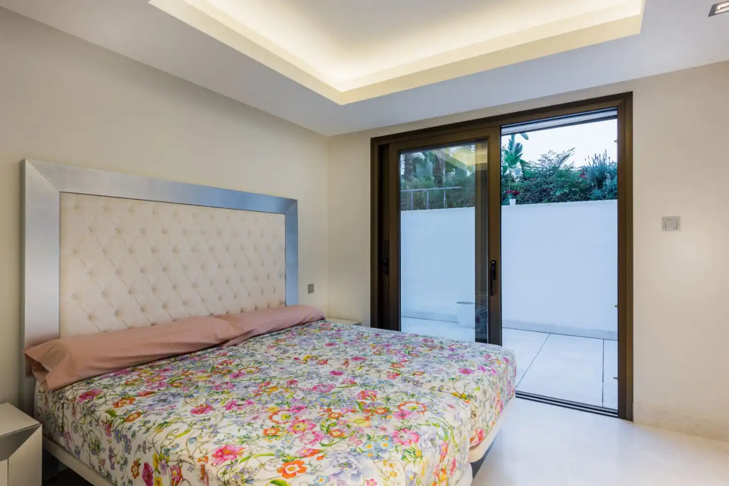 Habitación de Casa o chalet de alquiler en Marbella con Aire acondicionado, Calefacción y Terraza