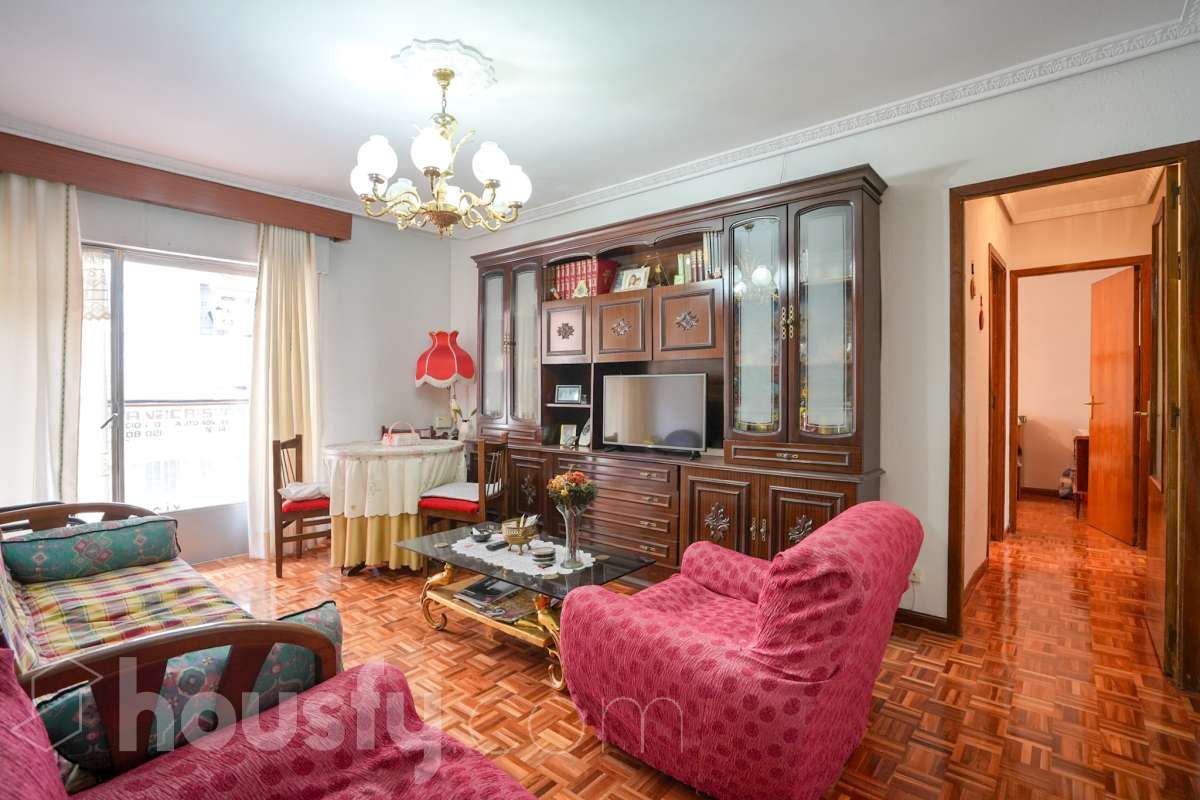 Sala d'estar de Pis en venda en  Madrid Capital amb Terrassa i Moblat