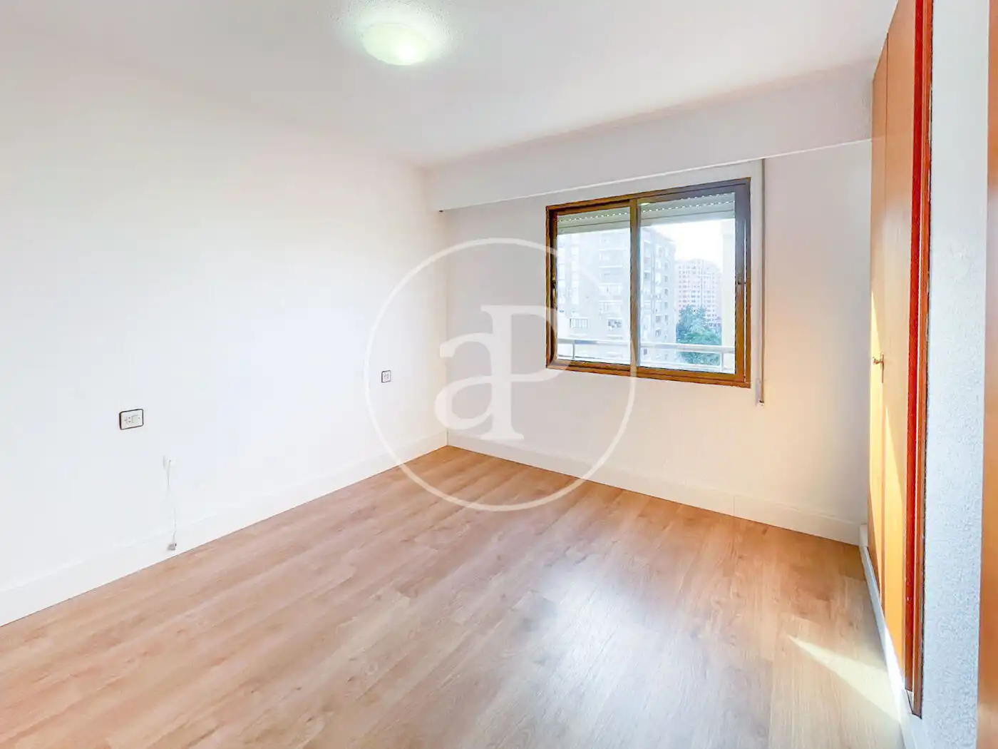Flat with balcony to rent in C/ de Rubén Darío, imagen 31