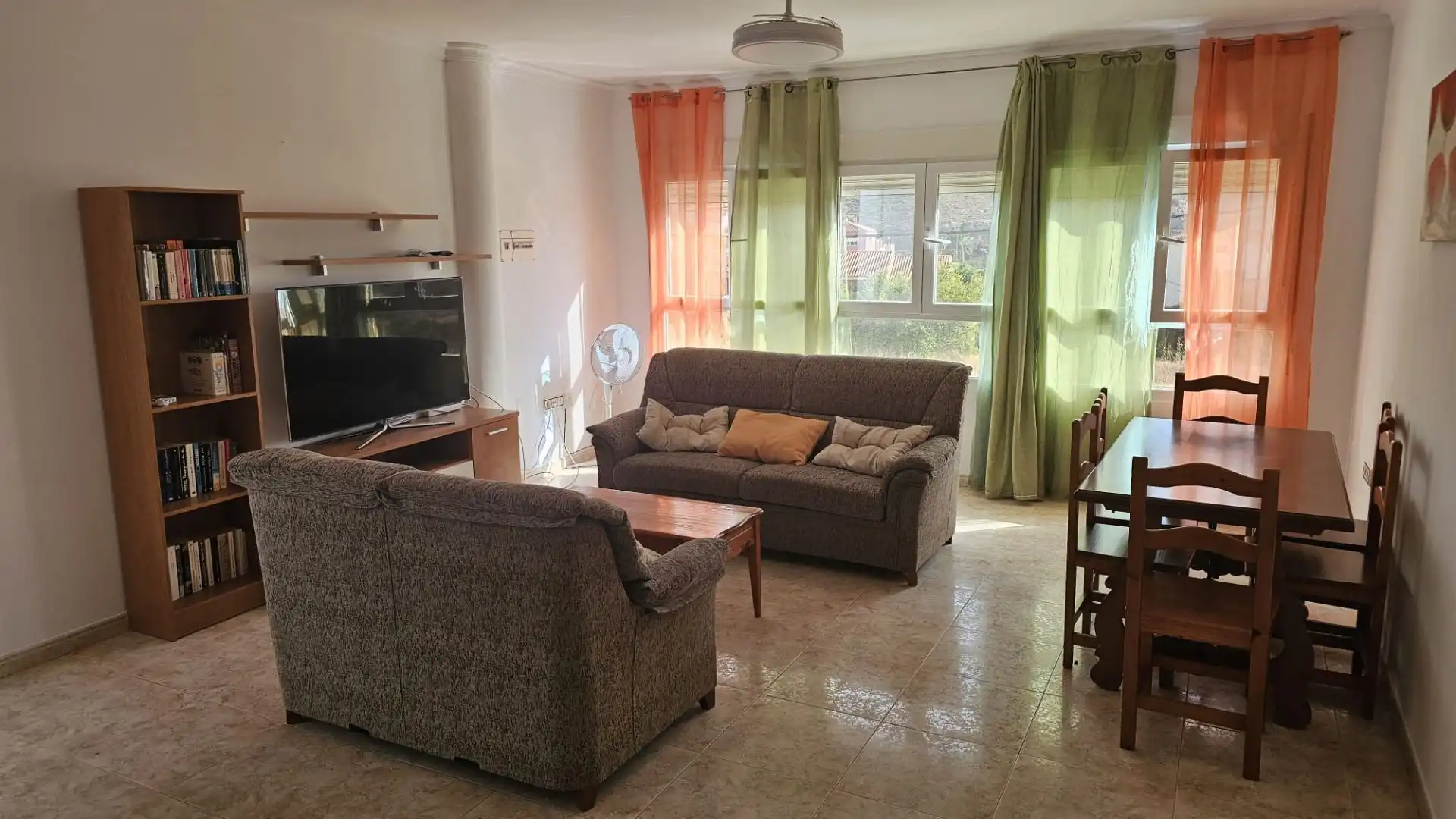 Wohnzimmer von Wohnung zur Miete in Fines