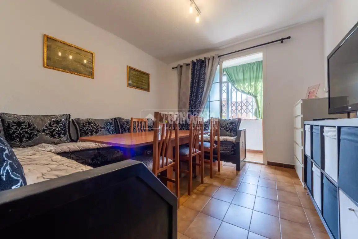 Piso en venta en Calle Amposta, Torreforta