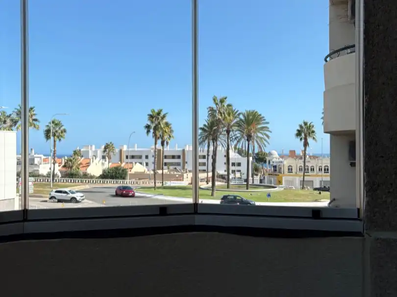Vista exterior de Pis en venda en Torremolinos amb Aire condicionat, Terrassa i Balcó