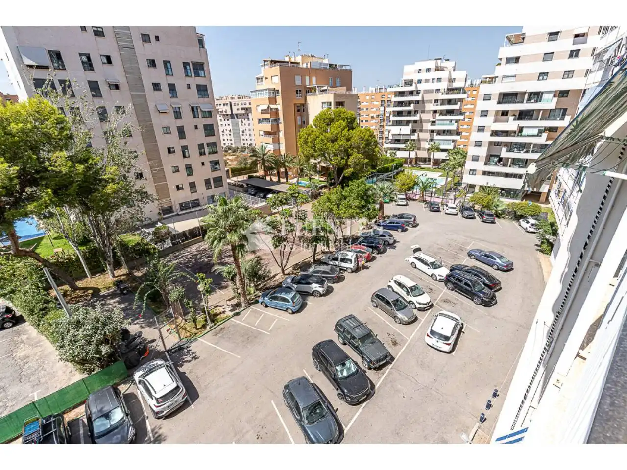 Parking of Flat for sale in Alicante / Alacant  with Furnished, Balcony and Alarm