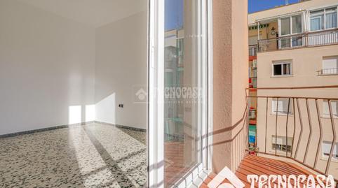 Foto 5 de Piso en venta en La Prosperitat,  Barcelona Capital