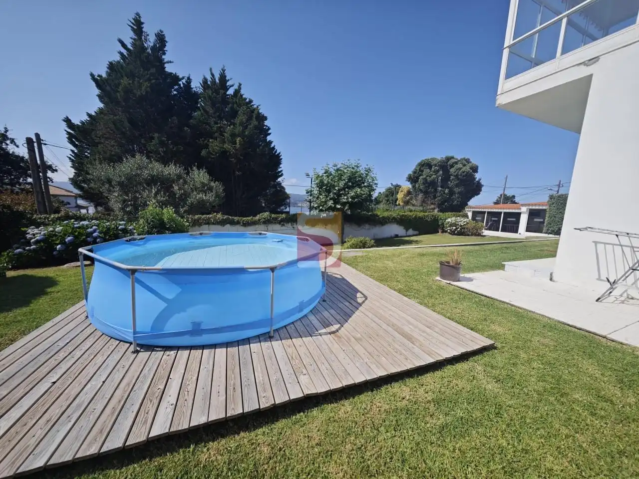 Piscina de Casa o chalet en venta en Nigrán con Calefacción y Jardín privado
