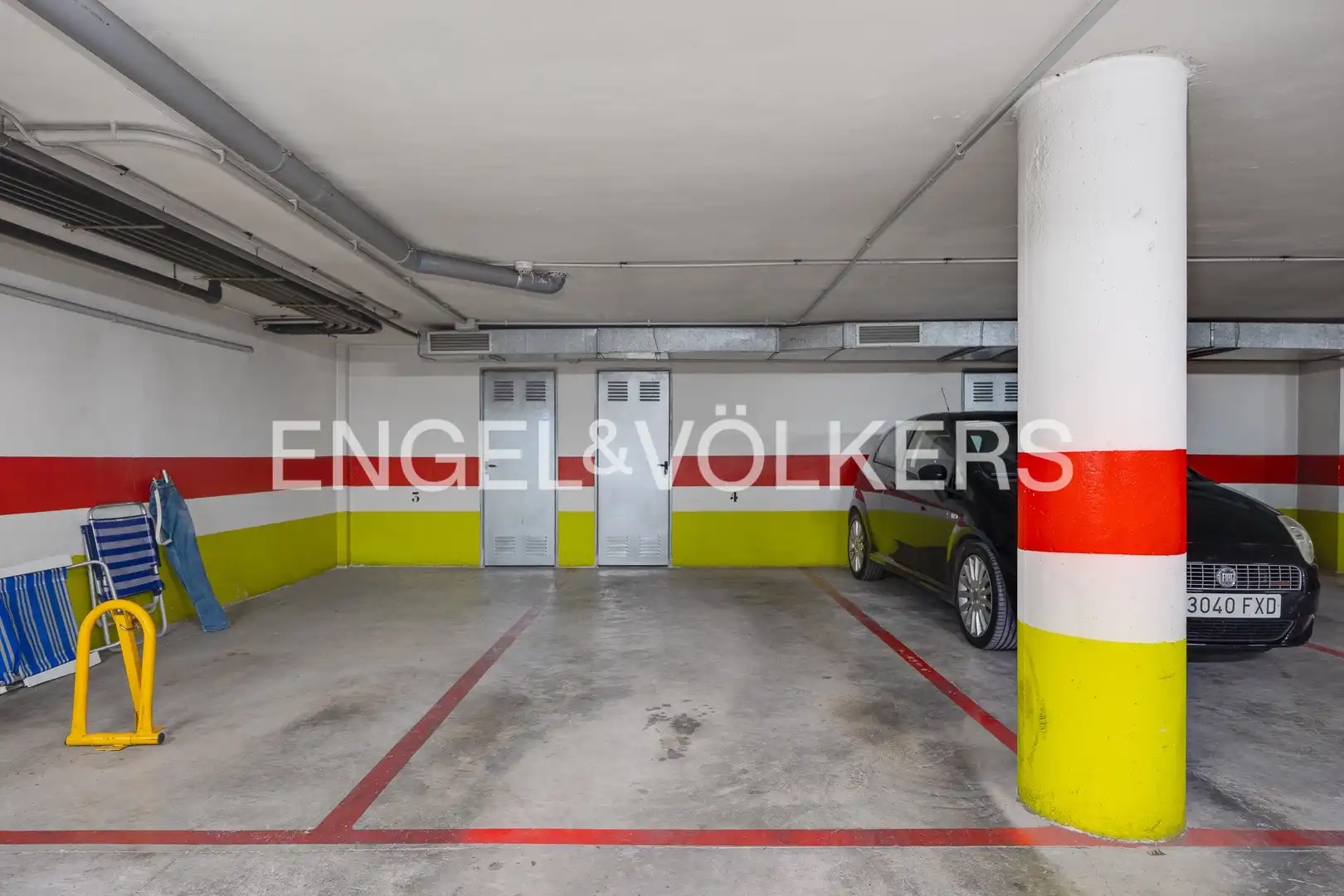 Parking de Ático en venta en Torrevieja con Aire acondicionado, Calefacción y Terraza