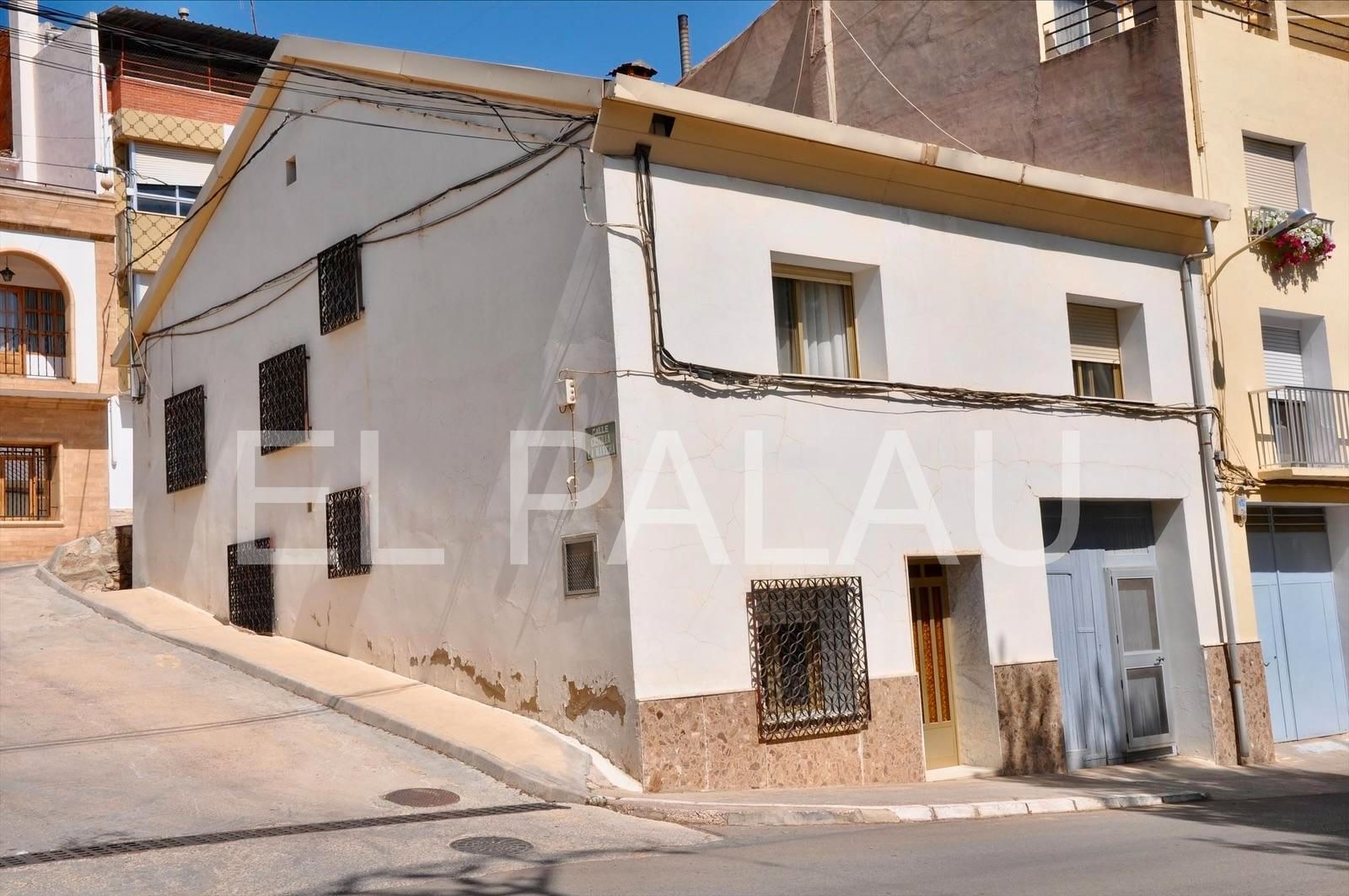 Vista exterior de Casa o xalet en venda en Mira amb Moblat