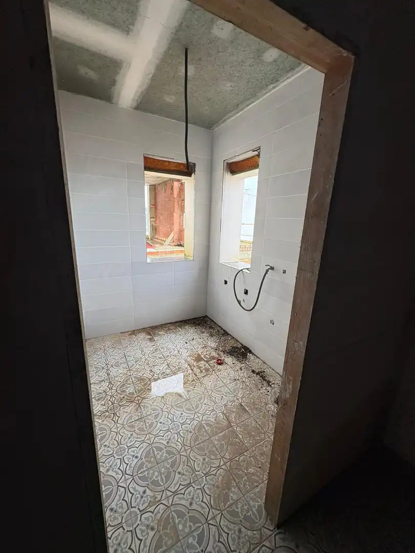 Bathroom of Houses for sale in Morón de la Frontera
