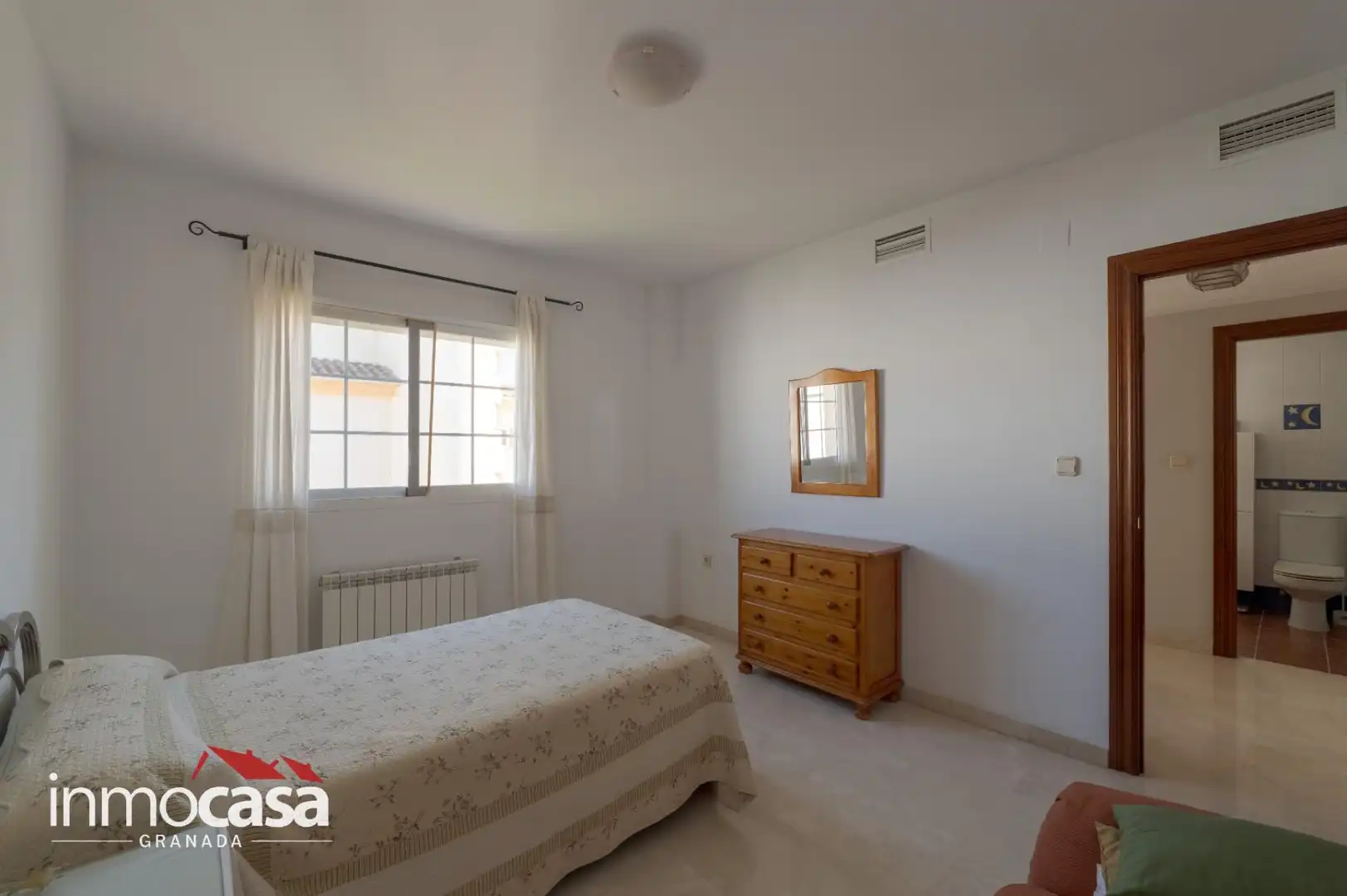 Villa con piscina in vendita a Peligros, imagen 67