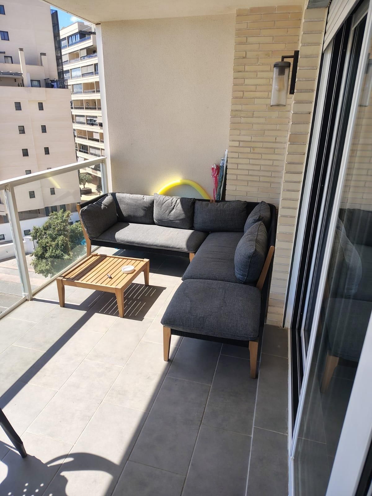 Terrassa de Pis de lloguer en Alicante / Alacant amb Aire condicionat, Calefacció i Jardí privat