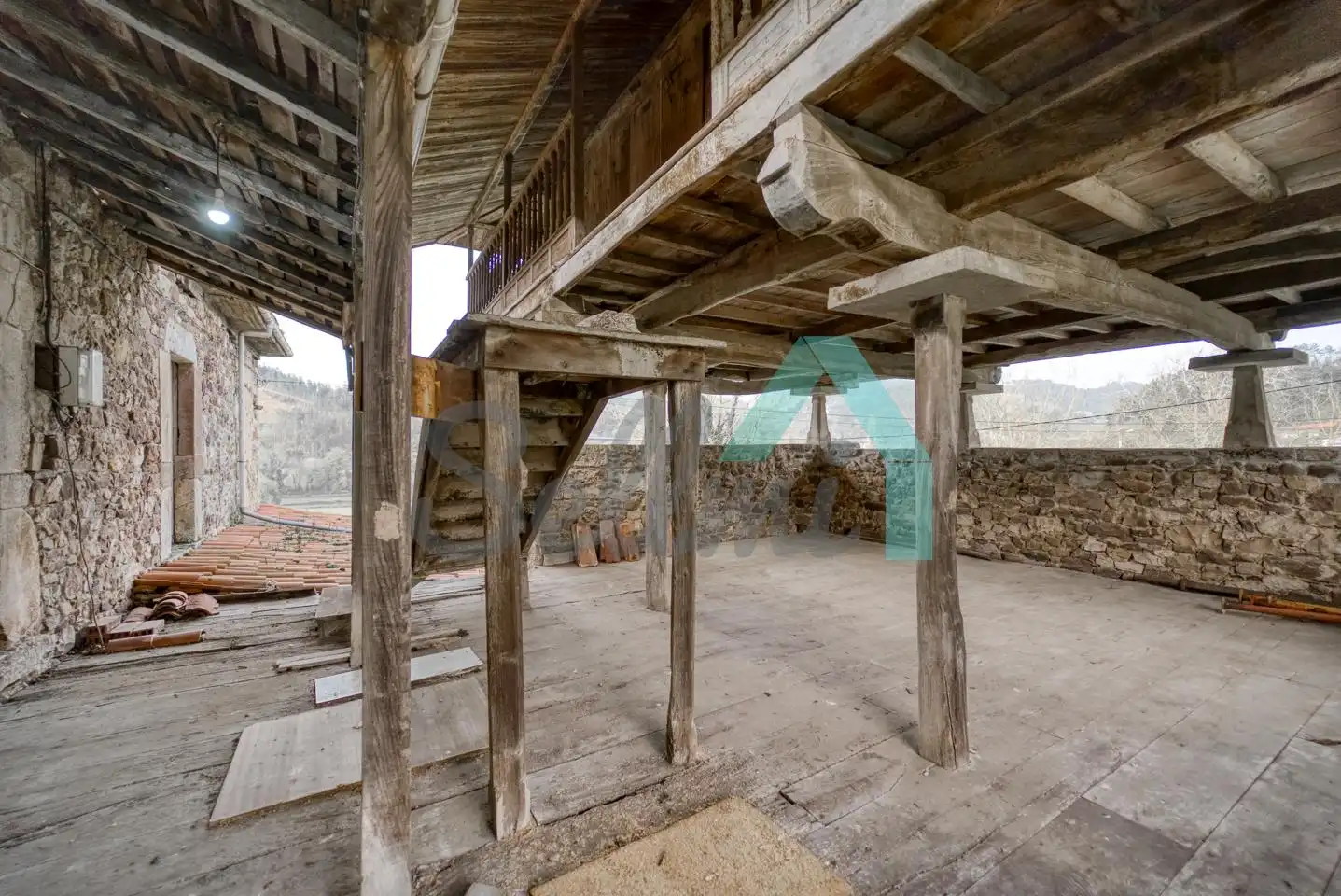 Casa o xalet en venda a Llamas, Salas