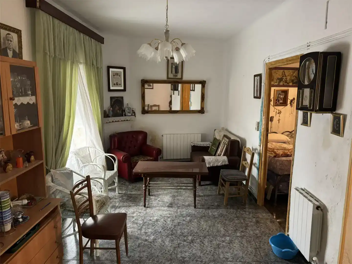 Sala de estar de Casa adosada en venta en El Provencio   con Amueblado, Horno y Lavadora