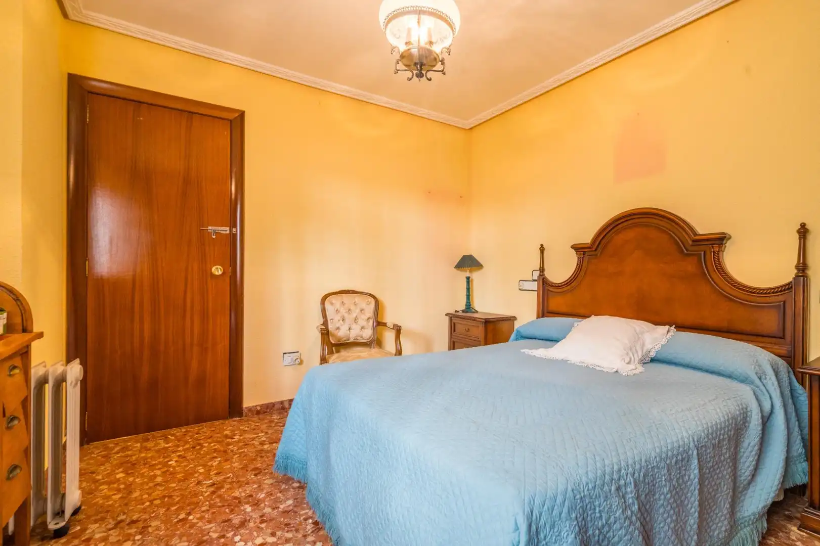 Habitación de Casa adosada en venta en Sagunto / Sagunt con Terraza