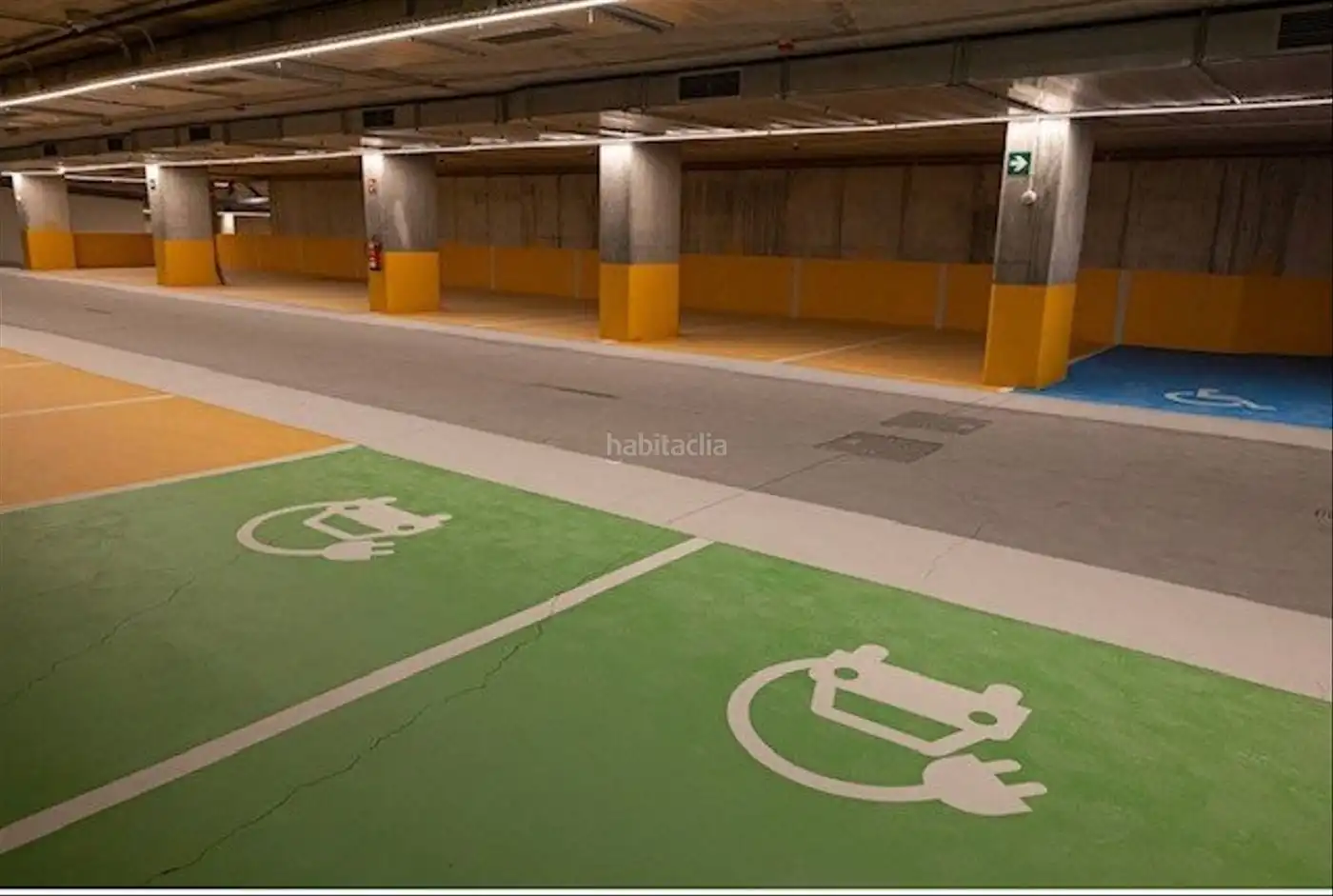 Individuel à louer à Carrer d'Andreu Febrer 2, imagen 4